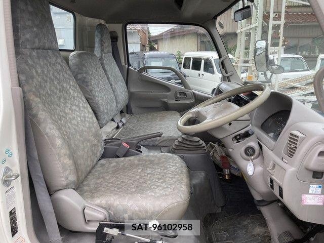 Hino DUTRO 2010-01 383886-21