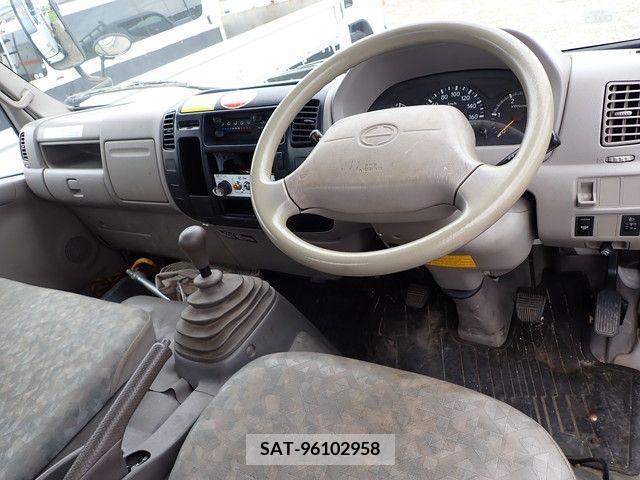 Hino DUTRO 2010-01 383886-20
