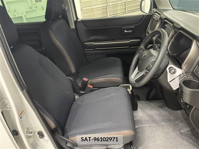 Suzuki HUSTLER 2023-06 384781-16