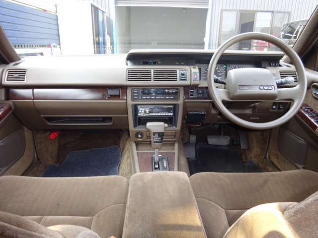 Nissan GLORIA HARDTOP 1989-10 8248-13