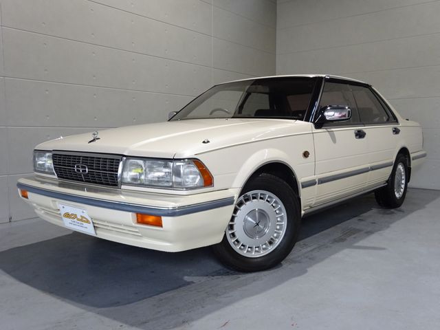 Nissan GLORIA HARDTOP 1989-10 8248-0
