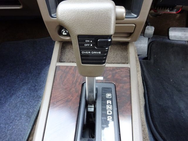 Nissan GLORIA HARDTOP 1989-10 8248-19