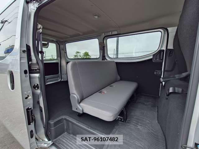 Nissan Caravan 2022-10 265336-4