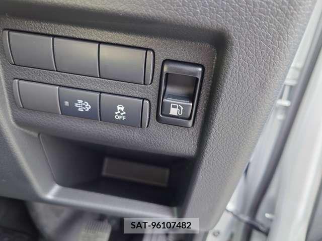 Nissan Caravan 2022-10 265336-8