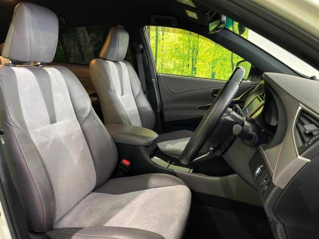 Toyota HARRIER 2016-11 18577-8