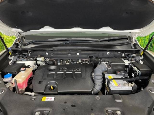 Toyota HARRIER 2016-11 18577-18