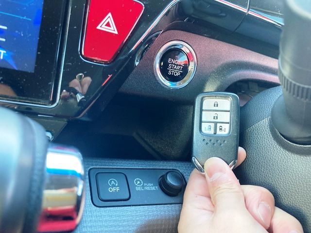 Honda e 2018-09 188084-17