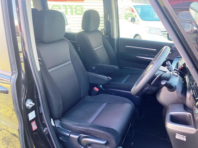 Honda e 2018-09 188084-9