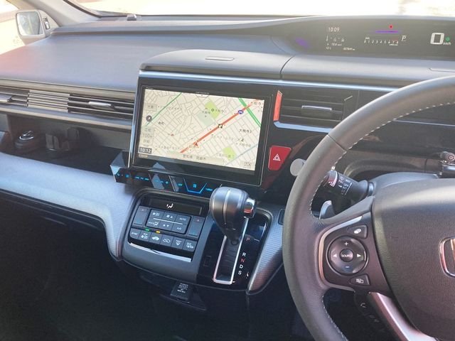 Honda e 2018-09 188084-12