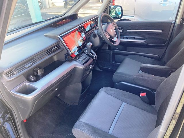 Honda e 2018-09 188084-10