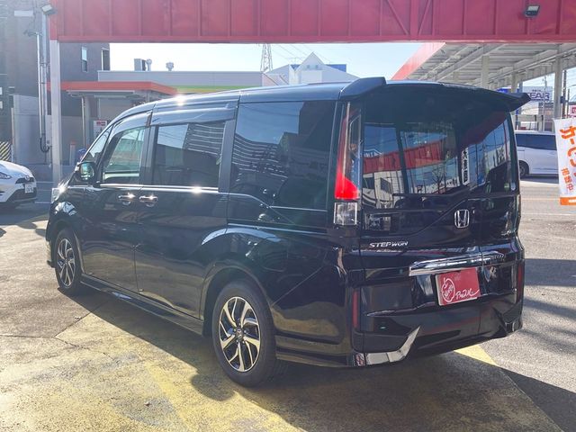 Honda e 2018-09 188084-4