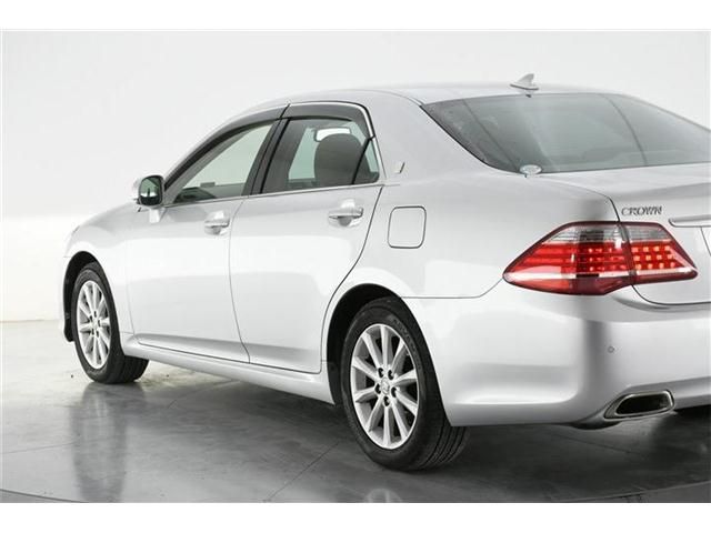 Toyota CROWN SEDAN 2012-09 17373-6