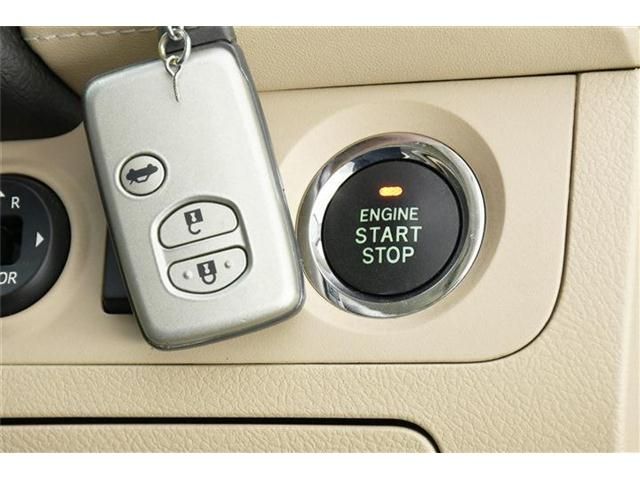 Toyota CROWN SEDAN 2012-09 17373-8