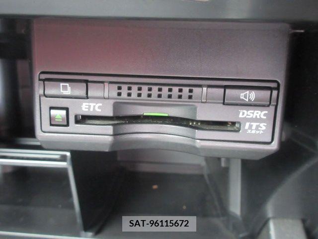 Lexus CT 2015-03 275131-12