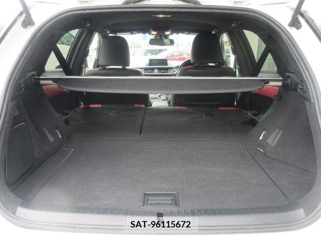 Lexus CT 2015-03 275131-8