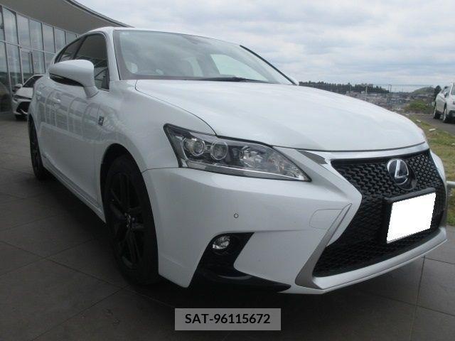 Lexus CT 2015-03 275131-1