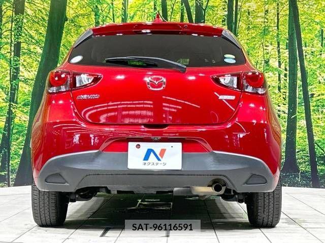 Mazda DEMIO 2017-07 359382-15