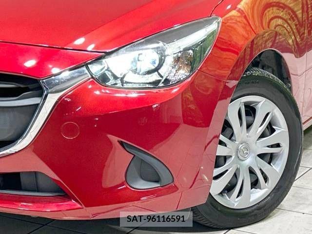 Mazda DEMIO 2017-07 359382-12