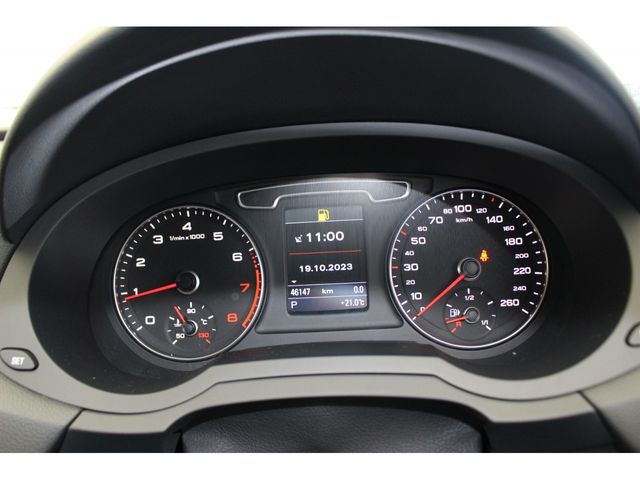 Audi Q3 2014-12 14303-8