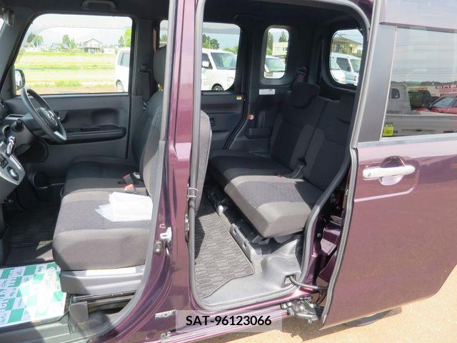 Daihatsu WAKE 2015-03 291626-6