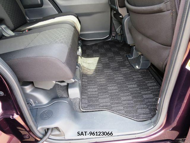 Daihatsu WAKE 2015-03 291626-8
