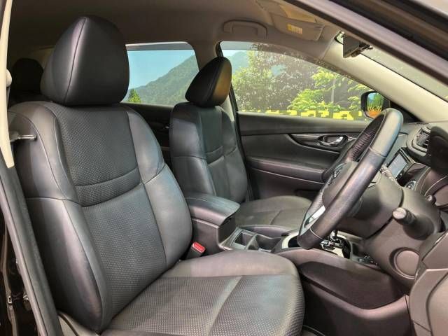 Nissan X-TRAIL 2019-08 12361-8