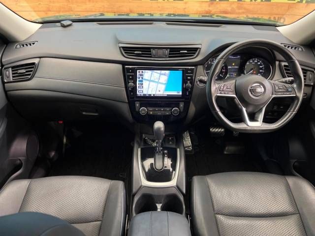Nissan X-TRAIL 2019-08 12361-1