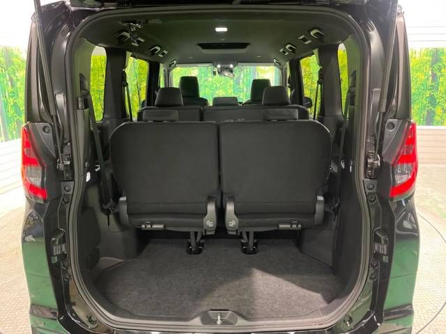 Toyota NOAH 2023-06 28287-11