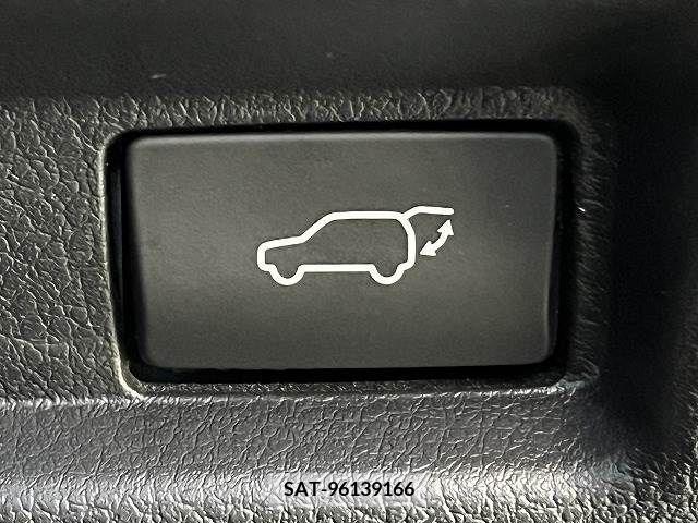 Lexus UX 2019-01 275925-7