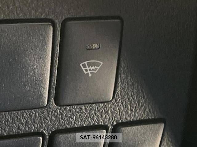 Toyota VELLFIRE 2018-04 287852-7