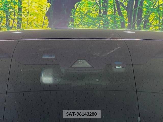 Toyota VELLFIRE 2018-04 287852-2
