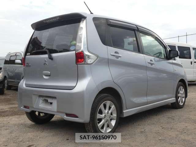 Mitsubishi EK CUSTOM 2013-10 255742-5