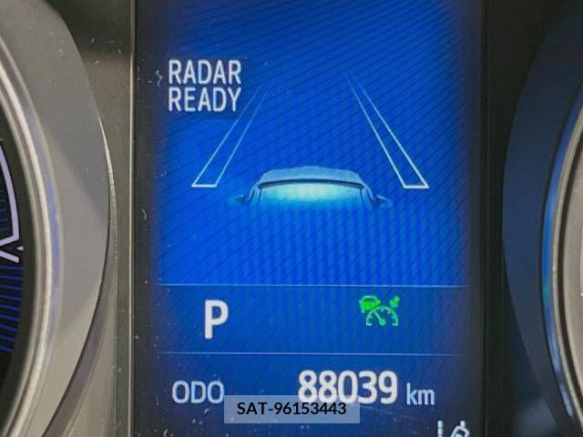 Toyota C-HR 2017-08 330538-4