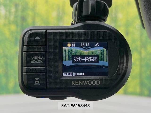 Toyota C-HR 2017-08 330538-7