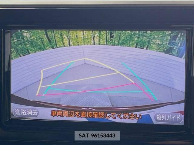 Toyota C-HR 2017-08 330538-6