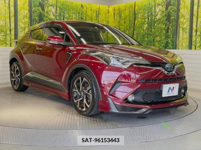 Toyota C-HR 2017-08 330538-16