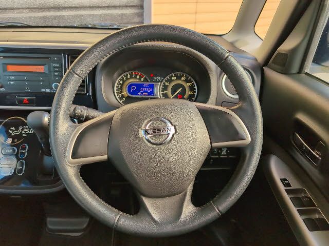 Nissan DAYZ ROOX 2016-09 20135-13