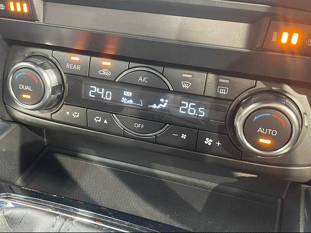Mazda CX-8 2017-12 24757-11