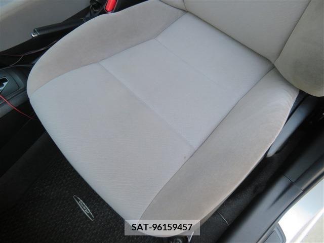 Toyota COROLLA AXIO 2015-09 314521-18