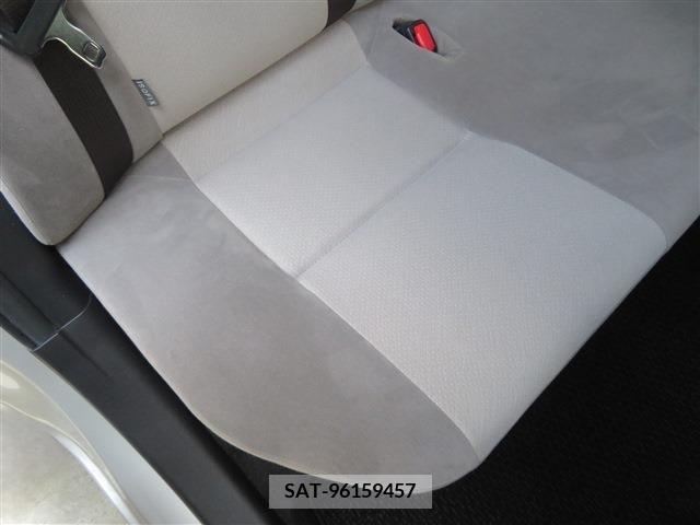 Toyota COROLLA AXIO 2015-09 314521-12