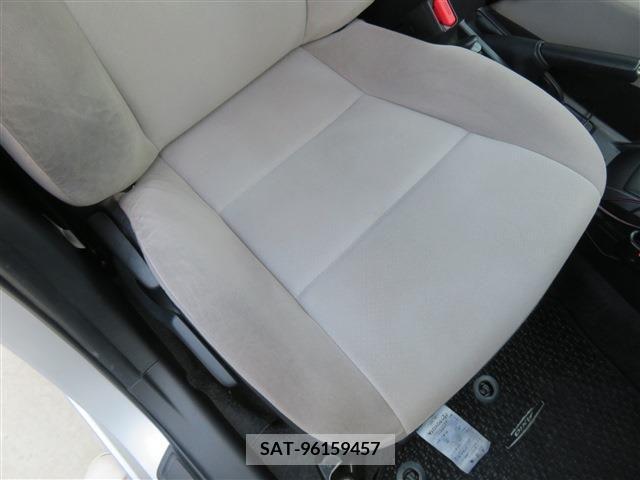 Toyota COROLLA AXIO 2015-09 314521-10