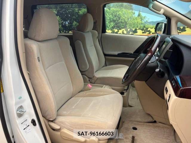 Toyota VELLFIRE 2011-12 369865-8