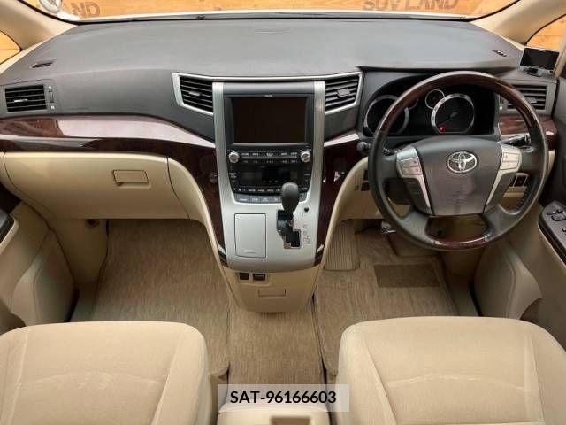 Toyota VELLFIRE 2011-12 369865-1