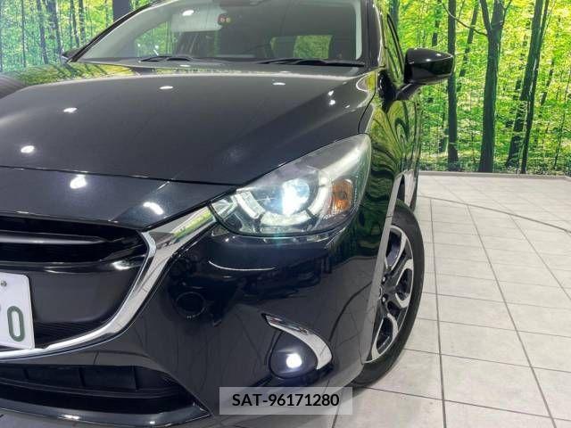 Mazda DEMIO 2016-12 301960-12