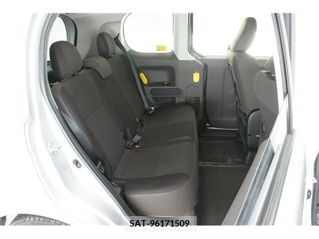 Toyota SPADE 2012-08 234780-11