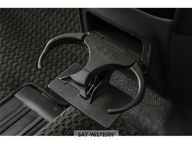 Toyota SPADE 2012-08 234780-16