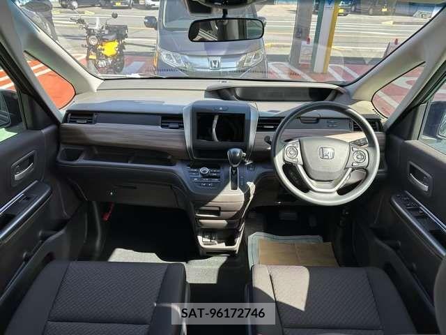 Honda FREED 2023-07 218476-7