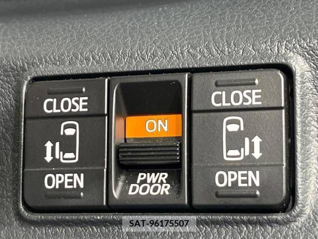 Toyota SIENTA 2016-11 285136-6
