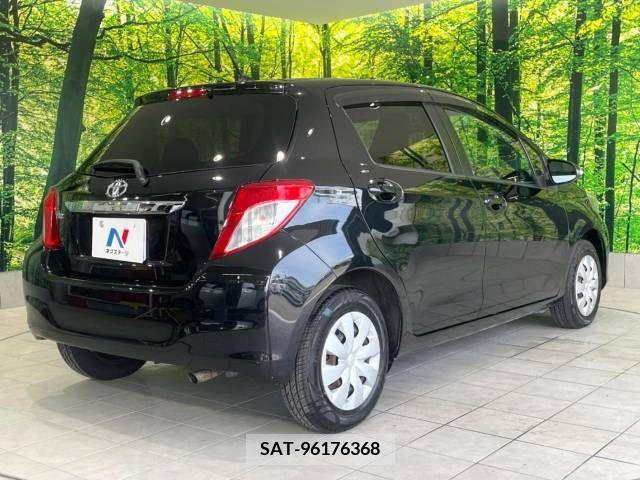 Toyota VITZ 2011-11 314557-17