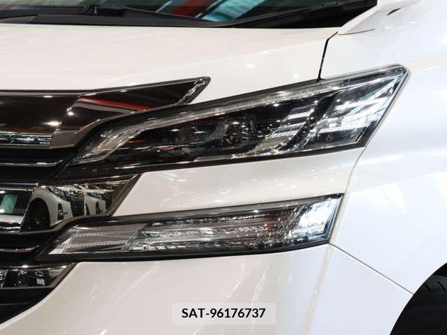 Toyota VELLFIRE 2016-06 220508-13